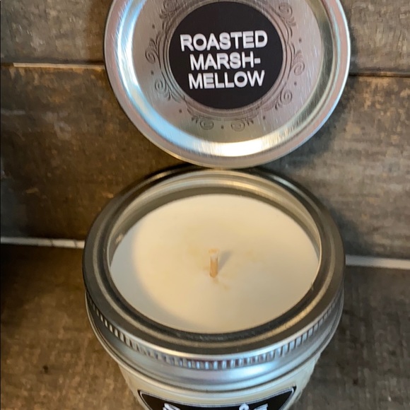 4 oz SOY WAX CANDLE 🕯 - Picture 2 of 2